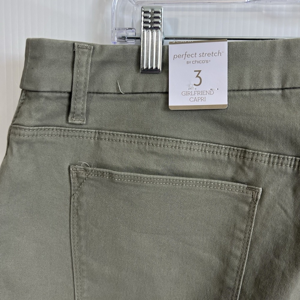 Chicos Girlfriend Slim Leg Capri Crop Pants Size 3 Perfect Stretch Green NEW - Picture 4 of 12